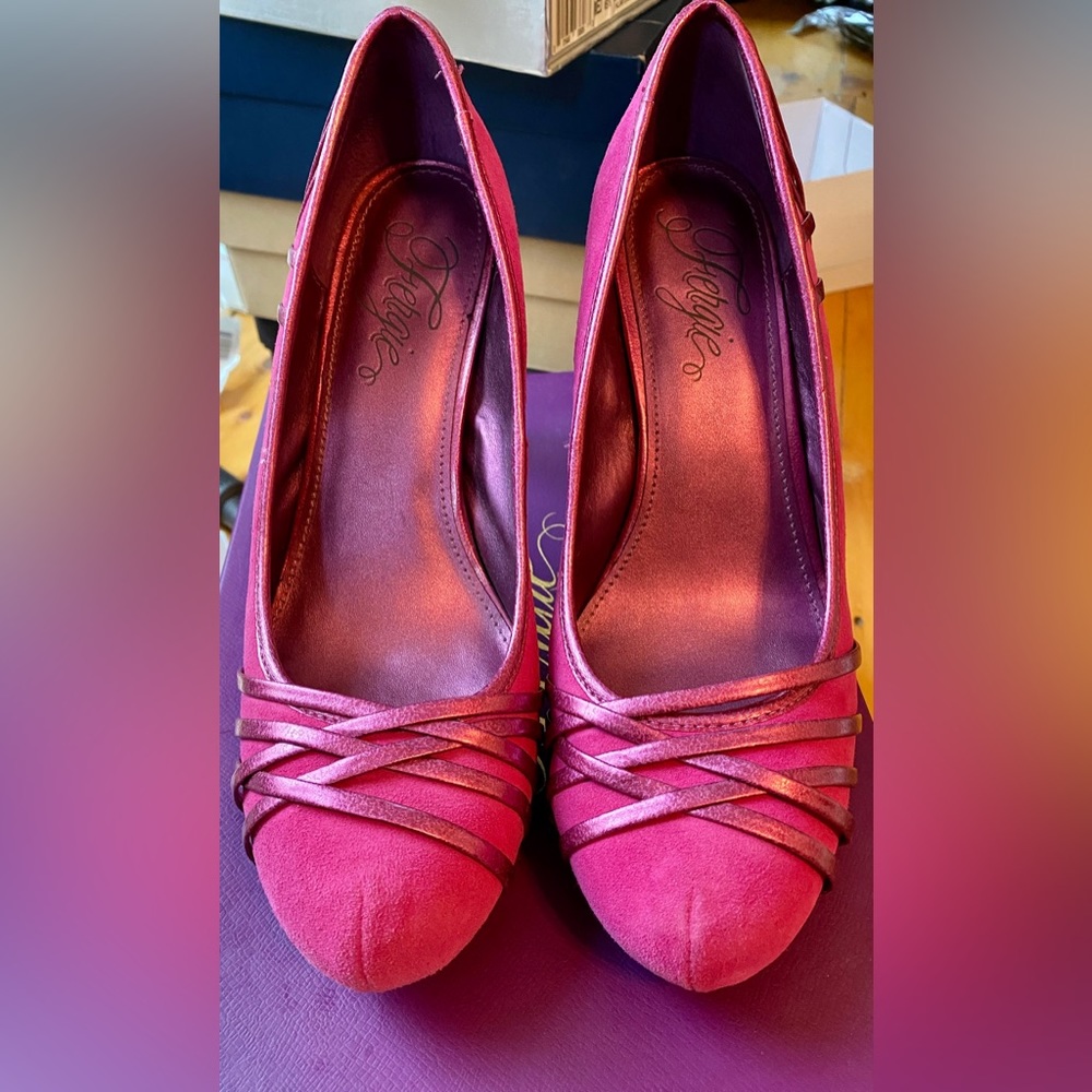 Pink heels for your Barbie outfit